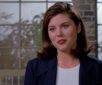 Replay Beverly Hills, 90210 - S05 E23 - Déception amoureuse
