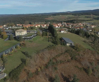 Replay Maisons et hôtels de légende - Maisons de légende : les Marcon et Saint-Bonnet