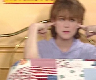 Replay Hélène et les garçons - S04 E04 - Remords