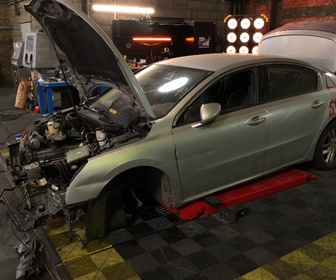 Replay Top Mecanic : 5 jours pour restaurer une épave - S6E39 - Jour 4 - Le retour des héros