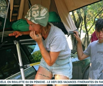 Replay Un jour, un doc - À vélo, en roulotte ou en péniche : le défi des vacances itinérantes en famille (2/2)