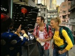 Replay Un gars, une fille - S5E52 - À Hong-Kong (2)
