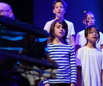 Replay Avec Birds on a Wire et le théâtre de Chaillot - Musique chorale de Dutilleux à Poulenc