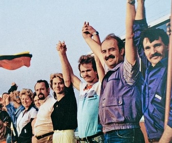 Replay La chaîne humaine de 1989 : quand les Baltes défiaient lʹURSS