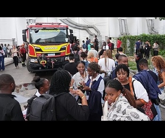 Replay COP30 : Un incendie se déclare sur le site, des milliers de participants évacués