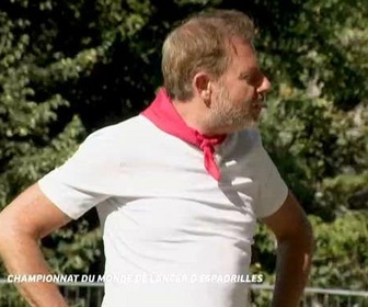 Replay Tous fous de concours insolites - Championnat de France d'Air Guitar / Course de caisses à savon / Championnat du monde de lancer d'espadrilles