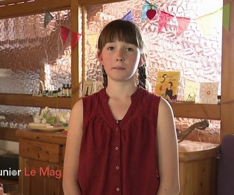 Replay ARTE JUNIOR Le magazine - Portrait d'enfant : Emma, nageuse synchronisée