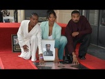 Replay Chadwick Boseman reçoit à titre posthume une étoile sur le Hollywood Walk of Fame