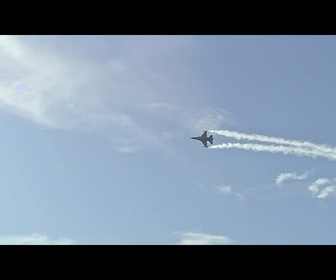 Replay Spectacle impressionnant de l'armée de l'air grecque pour célébrer son saint patron