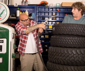 Replay Wheeler dealers France - S2E3 - 205 GTI