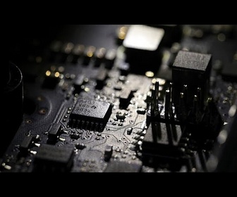 Replay La Grèce en plein cœur de la guerre numérique entre l'Est et l'Ouest