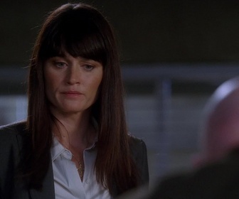 Replay Mentalist - S03 E11 - Envoyée au tapis