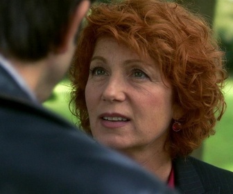 Replay Julie Lescaut - S06 E12 - Julie à Paris