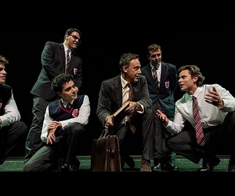 Replay Portugal : le Cercle des poètes disparus affiche complet huit mois de suite au Teatro da Trindade