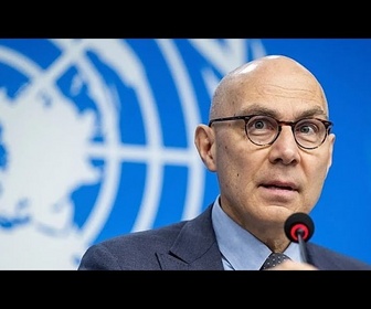 Replay Selon Türk, il ne faut jamais considérer les droits de l'homme comme acquis, quelle que soit...