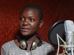 Replay ARTE JUNIOR Le magazine - Portrait d'enfant : Charmeuse, la chanteuse de RDC