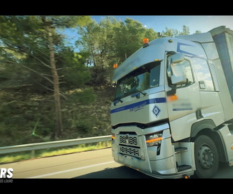 Replay Les routiers : profession chauffeur poids lourd - S3E2 - Teddy, Armonie et Kenny