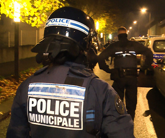 Replay 100 jours avec la police des Ardennes - S1E2 - Episode 2