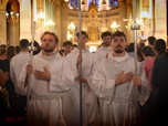 Replay C'est en France - Record de baptêmes, influenceurs catholiques : comment l'Église séduit les jeunes