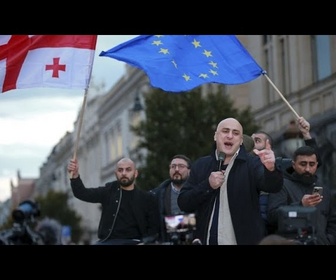 Replay Arrestation de deux leaders de l'opposition en Géorgie lors d'une manifestation …