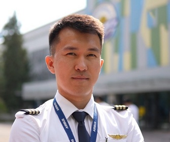 Replay Du rêve au cockpit : comment Temirlan Zhunussov est devenu pilote
