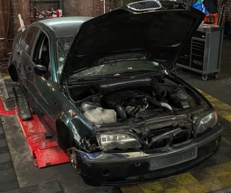 Replay Top Mecanic : 5 jours pour restaurer une épave - S6E67 - Jour 2 - Les poulains des coachs