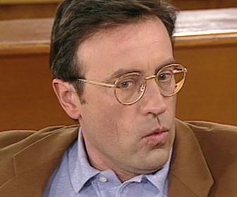 Replay Le miel et les abeilles - S03 E07 - L'abeille de l'air