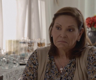 Replay Les trois visages d'Ana - S01 E94