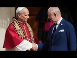 Replay Le roi Charles et la reine Camilla rejoignent le pape pour une prière historique au Vatican