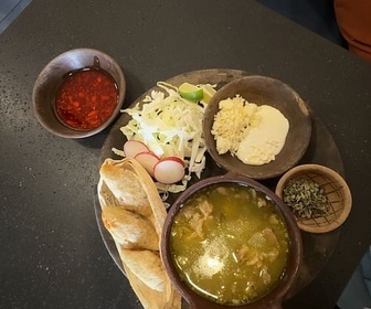 Replay Mexique : le pozole - Voyage en cuisine