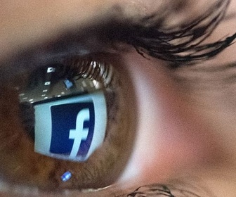 Replay ARTE Journal - Réseaux sociaux : interdits aux moins de 16 ans