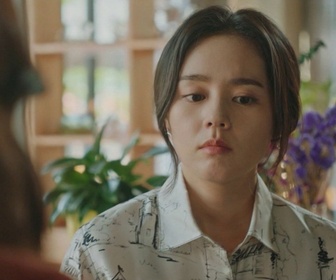 Replay Le Parfum du mensonge - S01 E05