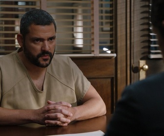 Replay New York Police Judiciaire - S22 E08 - Les ordres sont les ordres