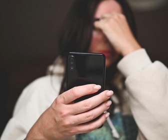 Replay ActuElles - L'IA, un outil numérique pour bâillonner les femmes