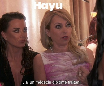 Replay Les real housewives de Beverly Hills - S13 E12 - Une pilule difficile à avaler