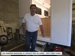 Replay Un jour, un doc week-end - Les camions magasins à l'assaut des villages : tout vient à moi !