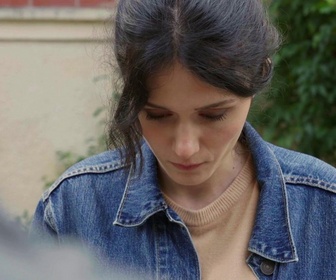 Replay Petits secrets en famille - S08 E15 - Le passe trouble de mon père - Famille Noirceuil