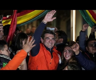 Replay Présidentielle en Bolivie : deux candidats de centre-droit et de droite en tête du premier tour