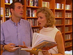 Replay Un gars, une fille - S1E27 - À la librairie