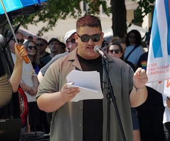 Replay De jeunes Allemands engagés pour la démocratie - ARTE Regards