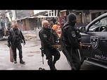 Replay La police de Rio libère des otages lors d'un raid qui fait huit morts