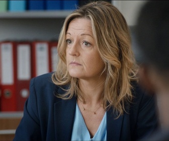 Replay La faute à Rousseau - S02 E04 - Gaétan et la Guerre