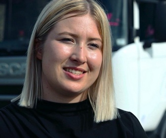 Replay Les routiers : profession chauffeur poids lourd - S2E6 - Florent et Laure