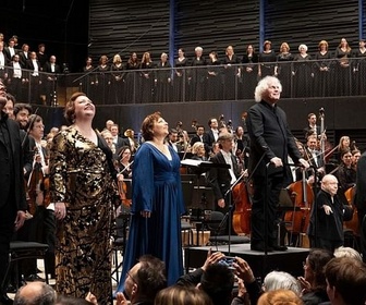 Replay Musique classique du XXe siècle - Simon Rattle dirige Schönberg