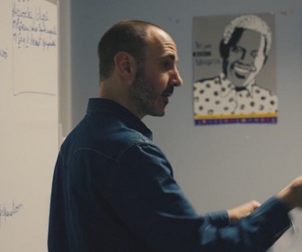 Replay Comprendre les médias - Coulisses du portrait de Ilian Bouchi, joueur professionnel d'Esport
