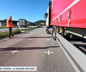 Replay Un jour, un doc - Ciao patron, je deviens routier ! / Camions XXL : ces Français qui roulent vers l'or australien