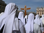 Replay De l'autel à Tiktok : les jeunes en quête spirituelle - ARTE Europe l'Hebdo