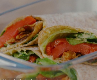 Replay Petits Plats en équilibre - Petits plats à emporter - Wrap VLT (vuletta, laitue, tomate)