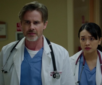 Replay Survivor's Remorse - Survivors Remorse - S03 E01