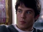 Replay La vie devant nous - S01 E17 - Le fait accompli